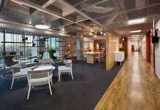 立式液压裁纸机工作原理